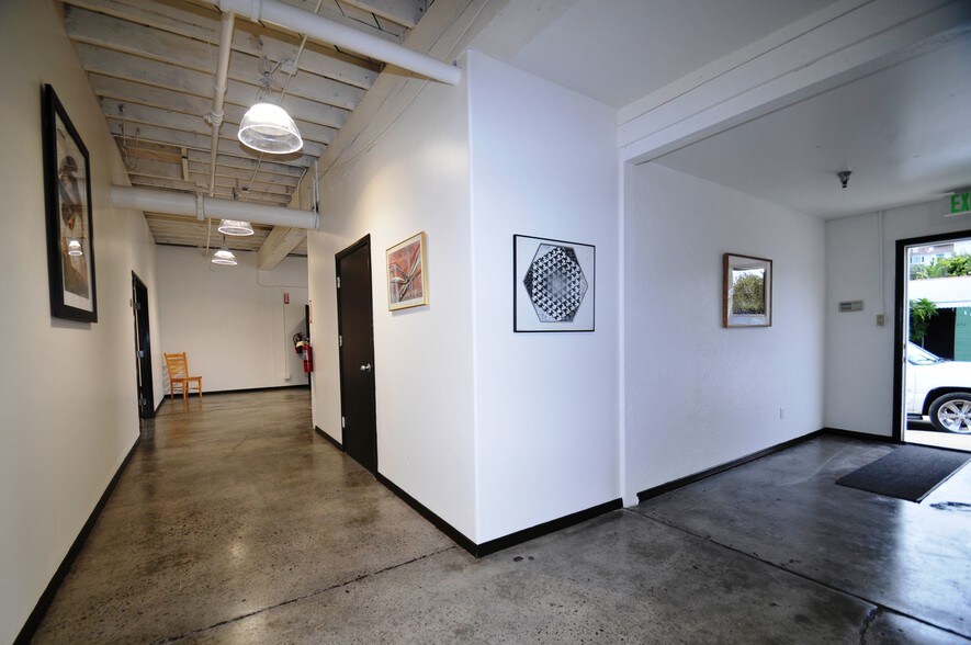 2553-2555 State St, San Diego, CA à louer - Hall d’entrée - Image 3 de 10