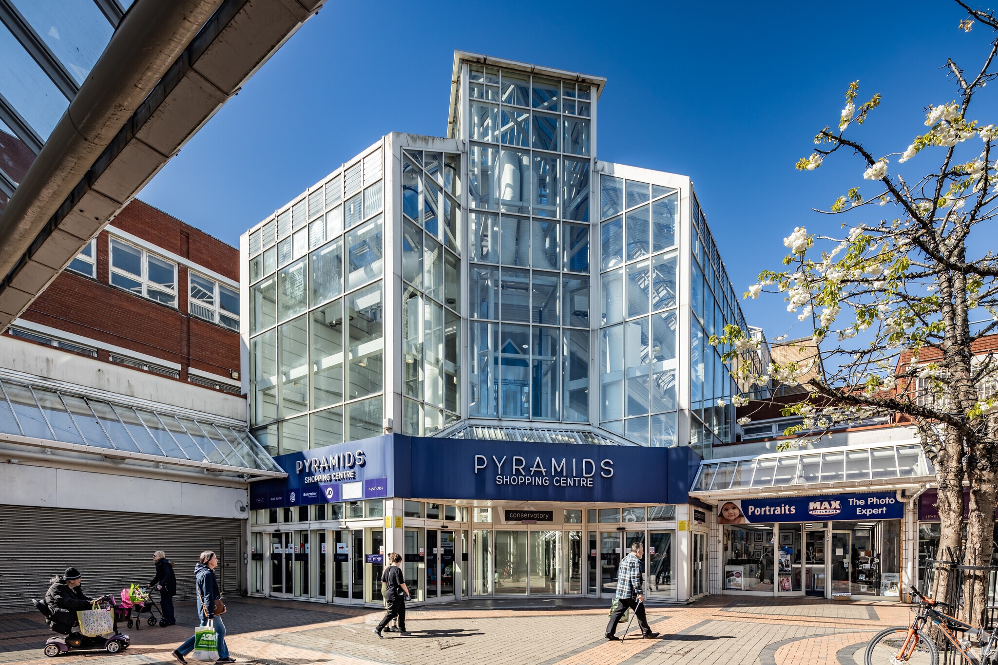 28 Borough Rd, Birkenhead for sale Primary Photo- Image 1 of 15