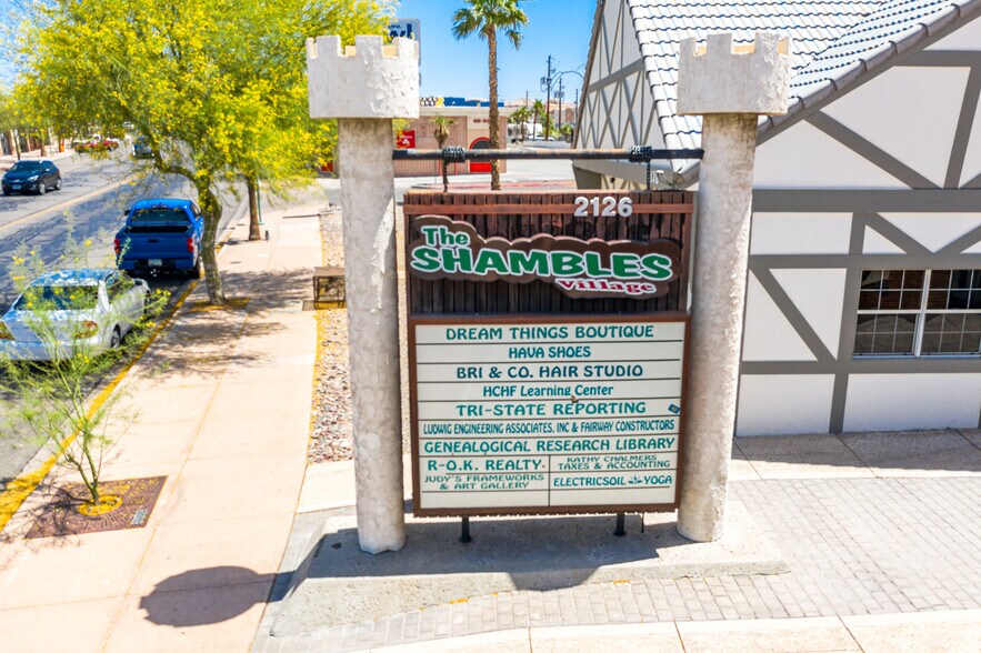 2126 McCulloch Blvd N, Lake Havasu City, AZ à louer - Photo du bâtiment - Image 2 de 13
