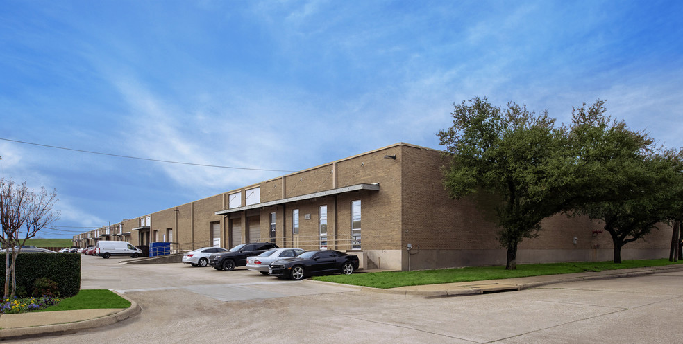 1184-1188 Quaker St, Dallas, TX for lease - Primary Photo - Image 1 of 4