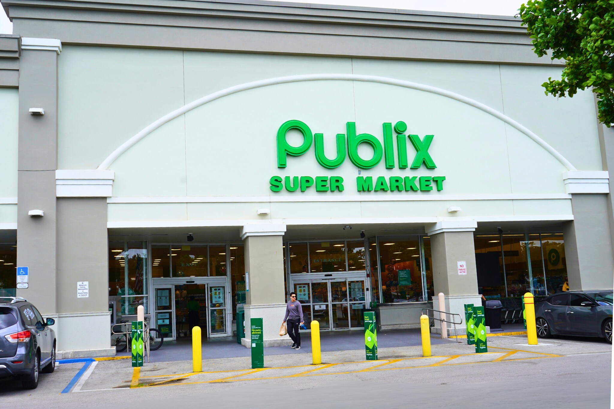 6890 Miramar Pky, Miramar, FL for lease Building Photo- Image 1 of 6