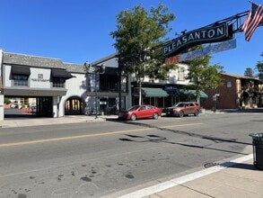 608 Main St, Pleasanton, CA for lease Interior Photo- Image 2 of 11