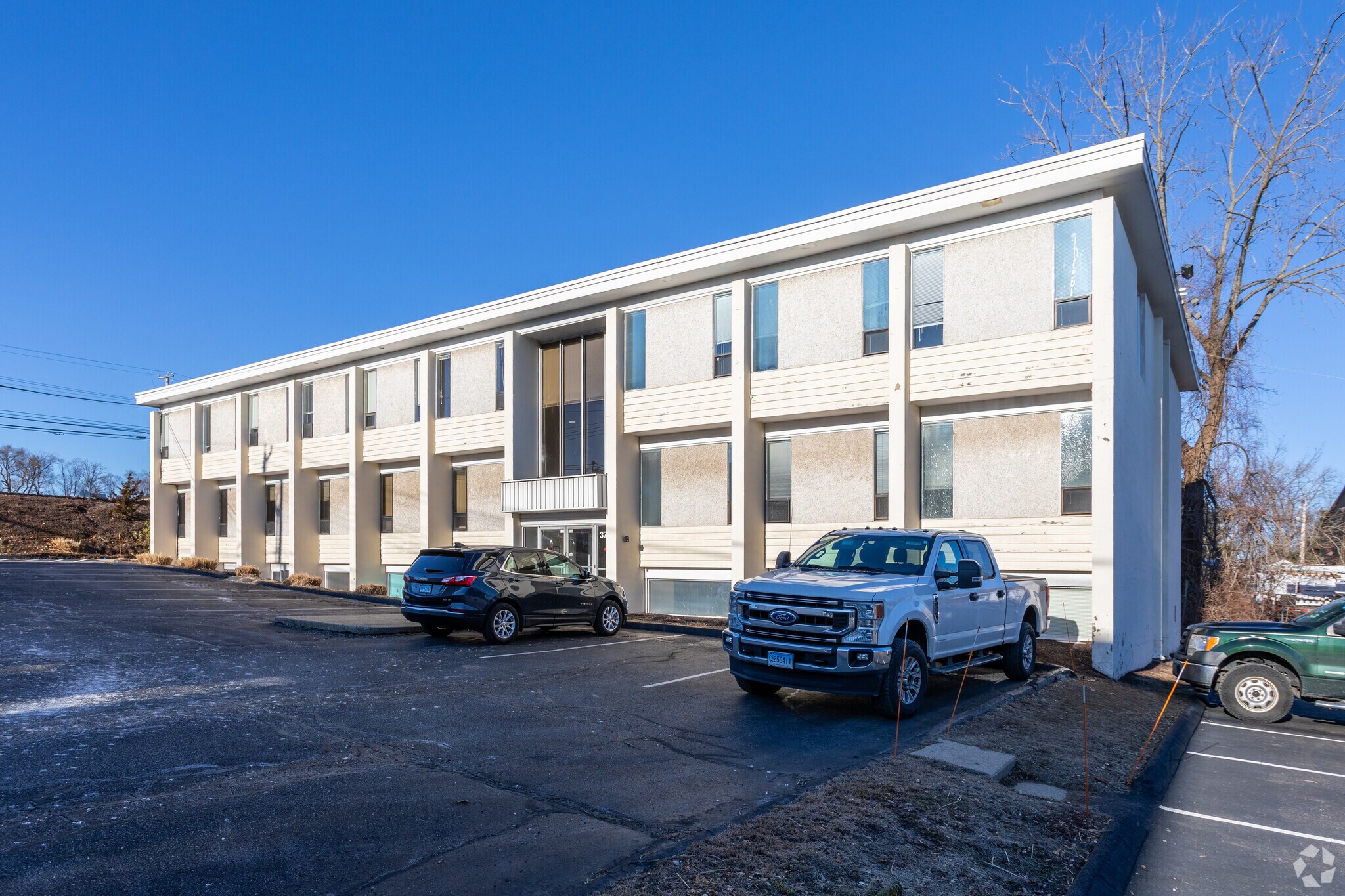 380 Boston Post Rd, Orange, CT for lease Primary Photo- Image 1 of 3