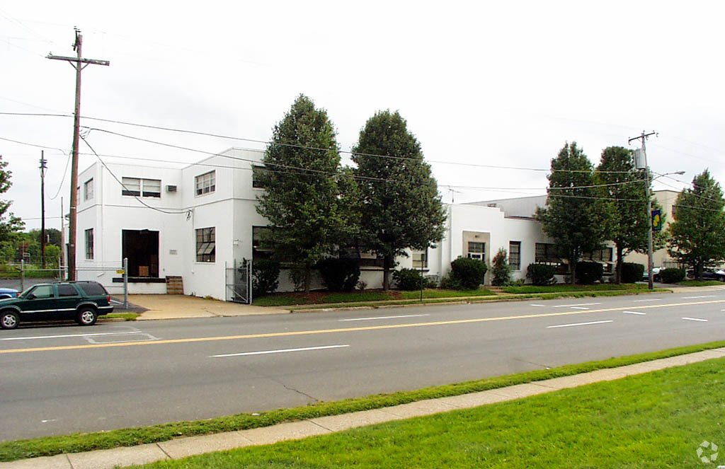 801 Chester Pike, Sharon Hill, PA for sale Primary Photo- Image 1 of 1