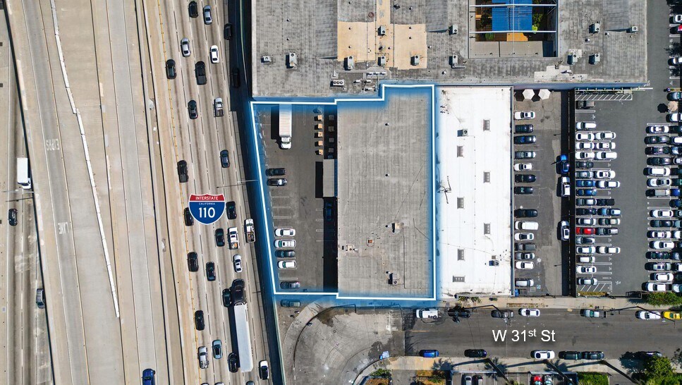 341 W 31st St, Los Angeles, CA à vendre - Photo du bâtiment - Image 2 de 7