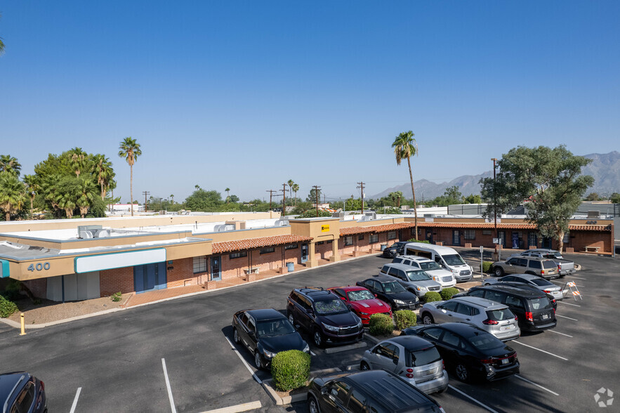 1011 N Craycroft Rd, Tucson, AZ à louer - Photo du bâtiment - Image 3 de 5