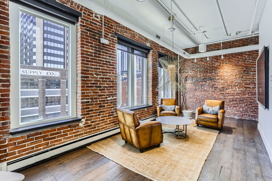 1725 Blake St, Denver, CO à louer - Photo du bâtiment - Image 2 de 55