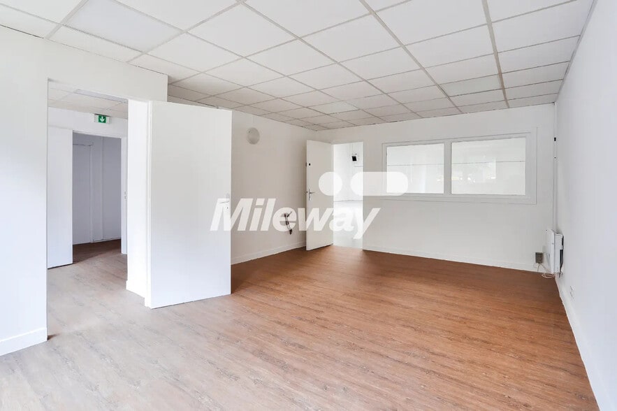 21 Avenue De La Mare, SAINT-OUEN-L'AUMONE à louer - Photo du bâtiment - Image 2 de 10