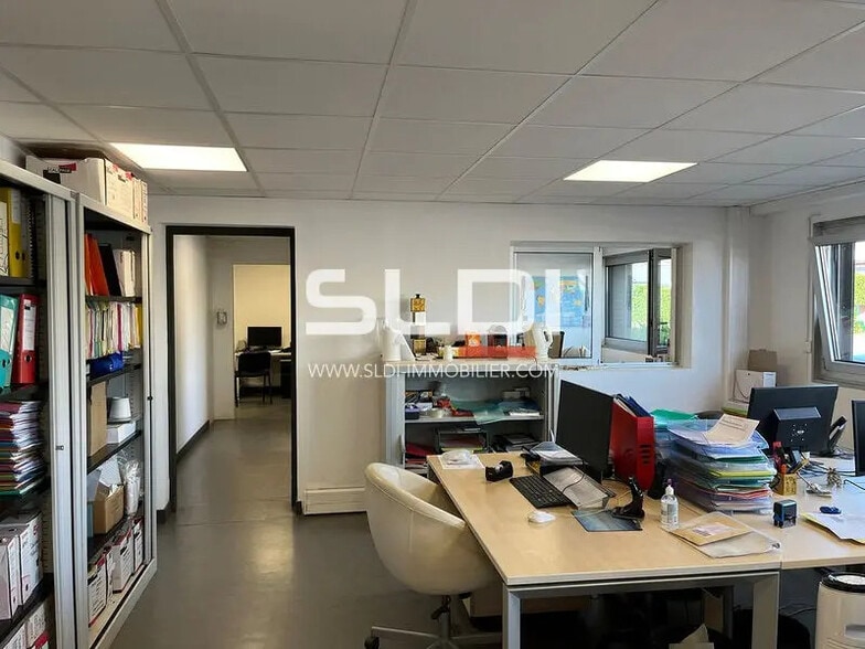 Avenue Des Bruyères, Décines-Charpieu à louer - Photo intérieure - Image 3 de 6