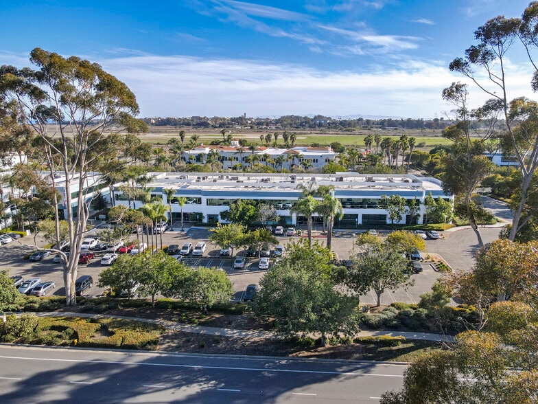 120 Cremona Dr, Goleta, CA for lease - Building Photo - Image 3 of 9