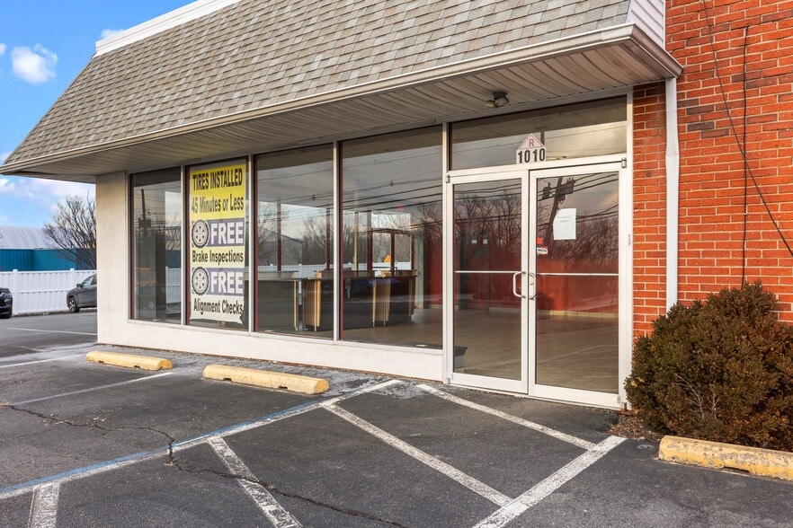 1010 Spruce St, Lawrenceville, NJ for sale - Building Photo - Image 3 of 48