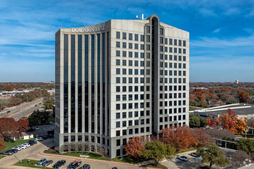 17304 Preston Rd, Dallas, TX for lease - Building Photo - Image 3 of 30