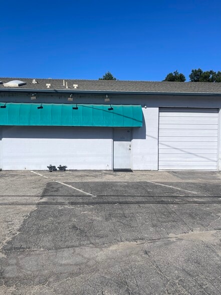 4785 Traffic Way, Atascadero, CA for sale - Building Photo - Image 2 of 10