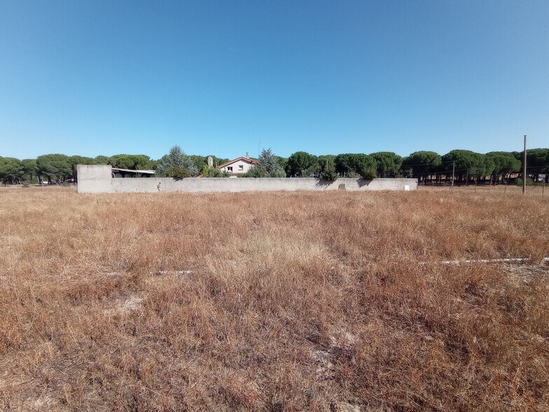 Calle de la Cañada la Nava del Pinar, 10A, Laguna de Duero, Valladolid for sale - Primary Photo - Image 3 of 16