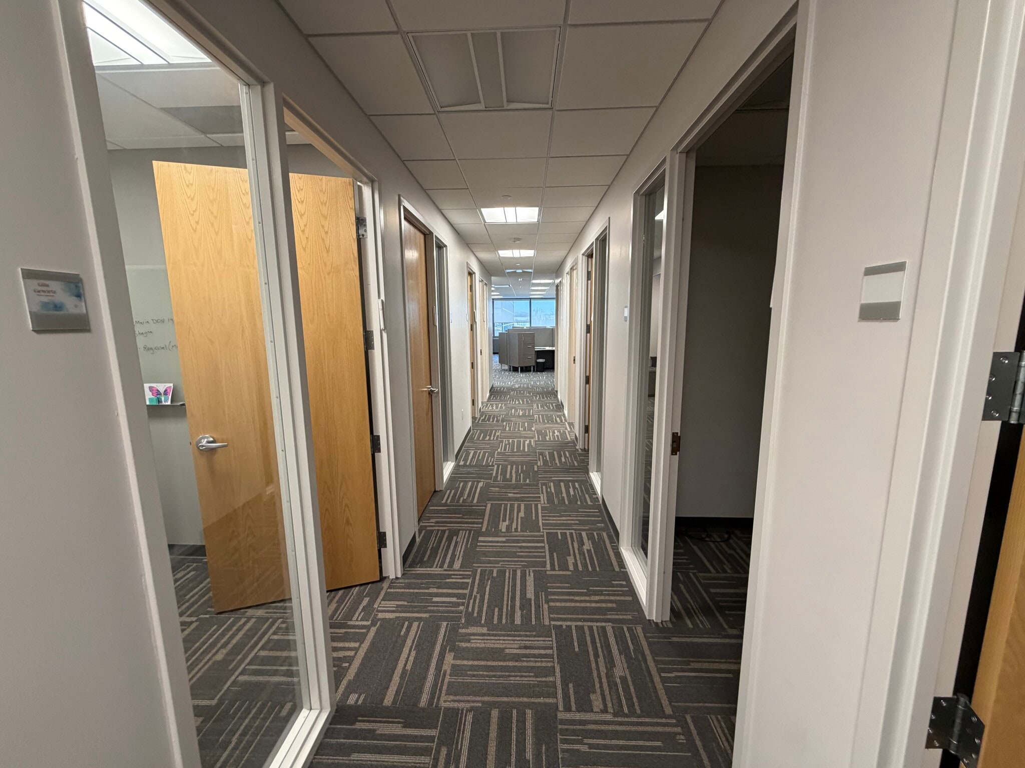 250 Pehle Ave, Saddle Brook, NJ for lease Interior Photo- Image 1 of 6