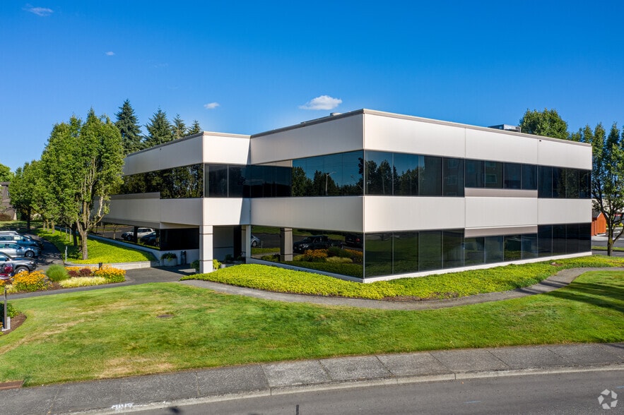 12503 SE Mill Plain Blvd, Vancouver, WA for lease - Primary Photo - Image 1 of 7