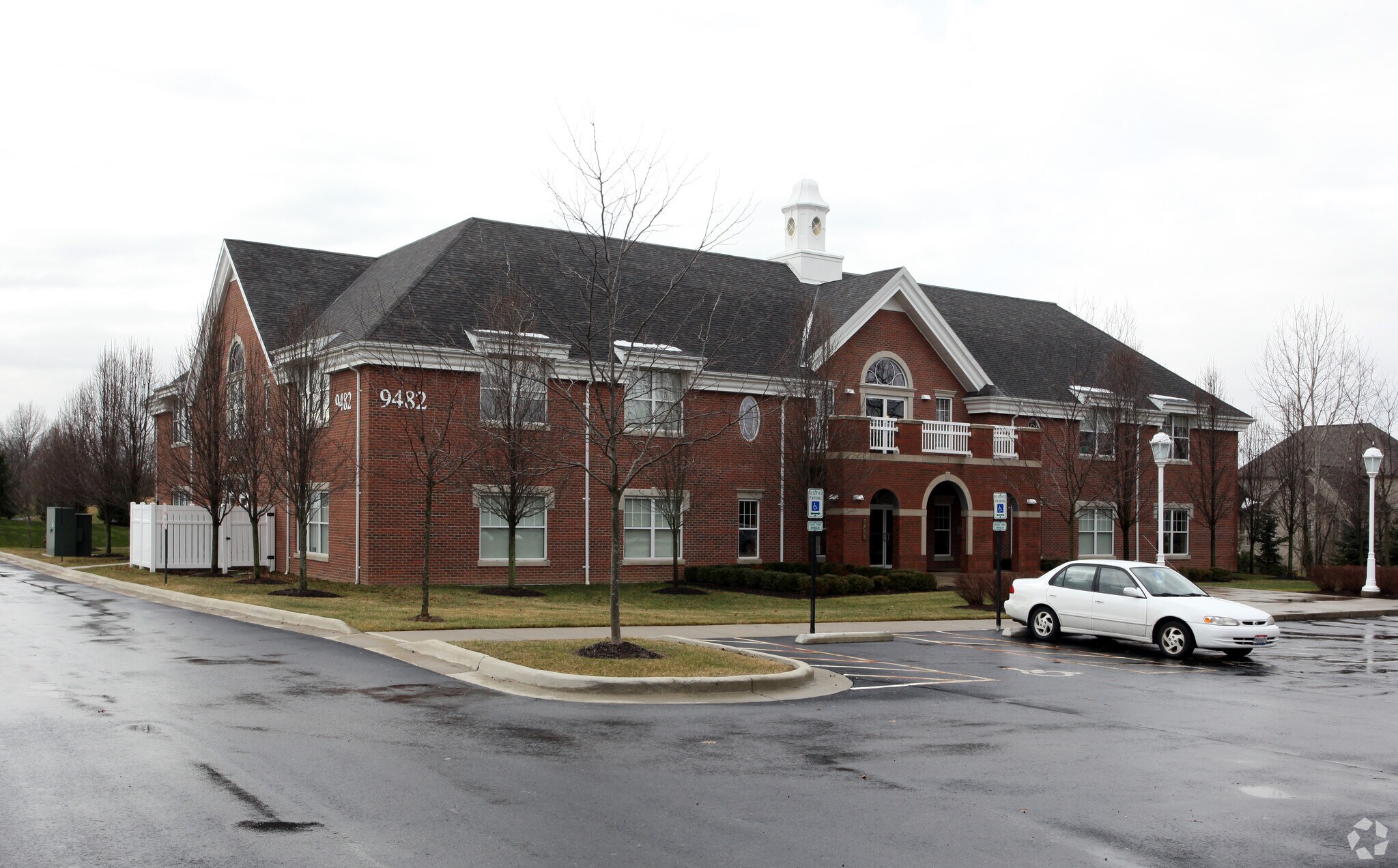9482 Wedgewood Blvd, Powell, OH à louer Photo du bâtiment- Image 1 de 12