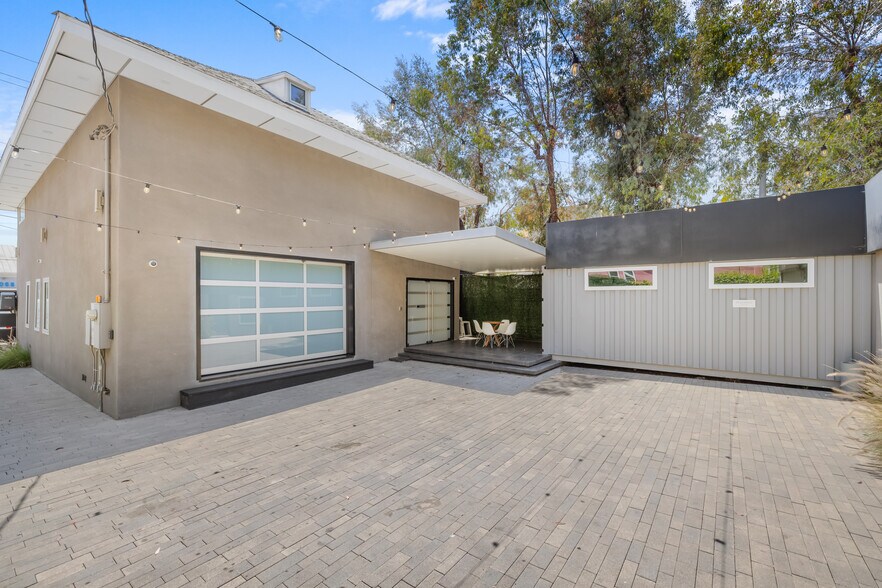 7065 Lexington Ave, West Hollywood, CA à vendre - Photo du bâtiment - Image 3 de 21