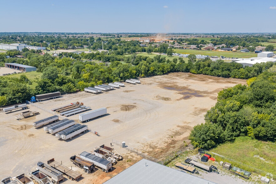2521 Council Rd, Oklahoma City, OK à louer - Aérien - Image 3 de 20