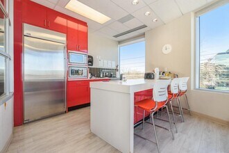 1150 Cyrville Rd, Ottawa, ON à louer Photo intérieure- Image 1 de 9