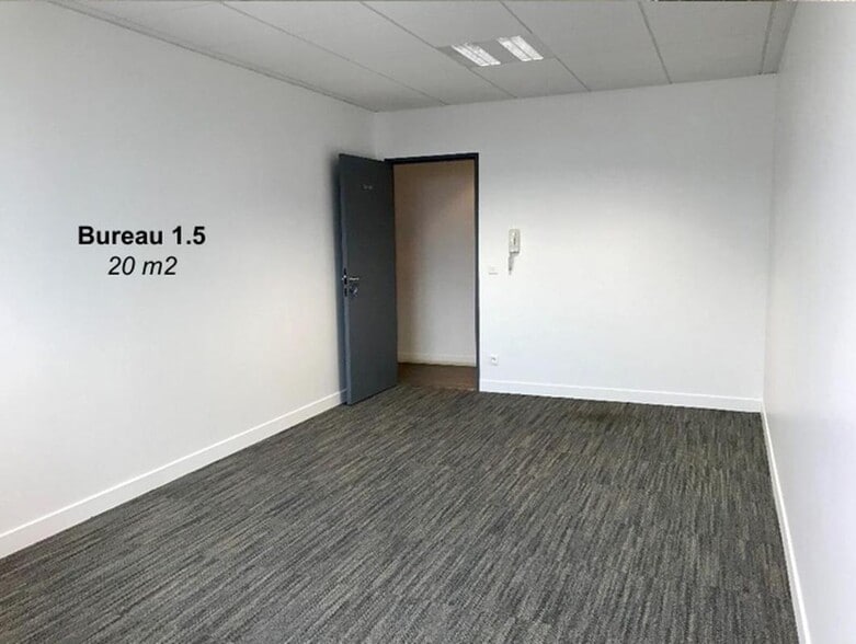 24 Rue Des Carriers Italiens, Grigny à louer - Photo intérieure - Image 3 de 9
