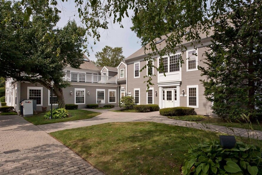 1720 Post Rd E, Westport, CT for lease - Building Photo - Image 3 of 13