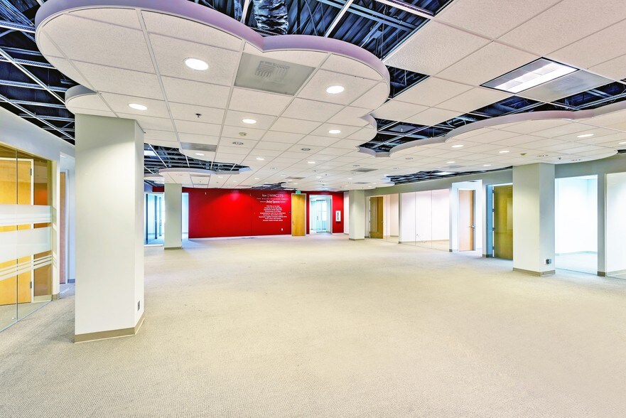 2060 Otay Lakes Rd, Chula Vista, CA à louer - Photo intérieure - Image 3 de 9