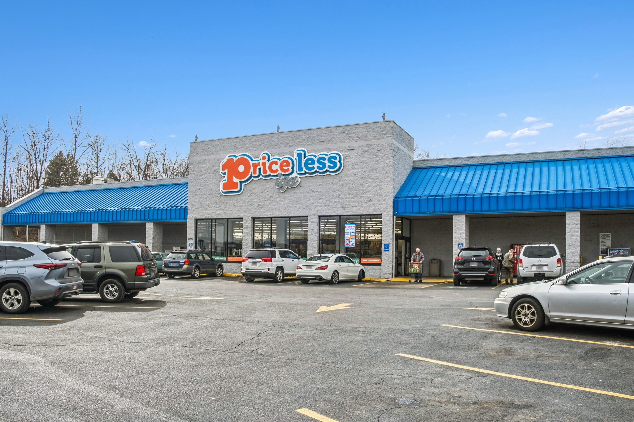 2 Grocery-Anchored Centers | Kingsport portfolio of 2 properties for sale on LoopNet.ca Building Photo- Image 1 of 3