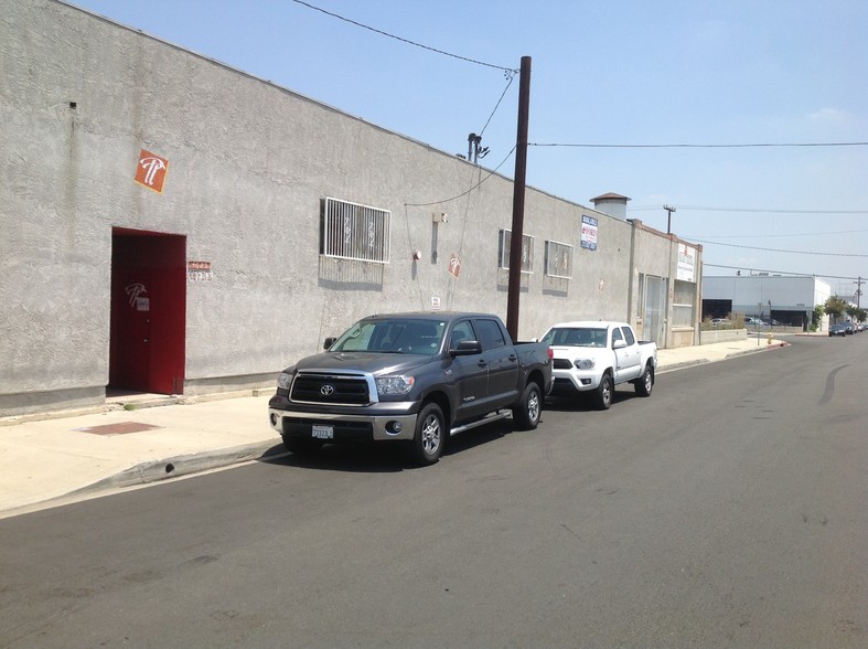 4625 E 50th St, Vernon, CA for lease - Building Photo - Image 2 of 9