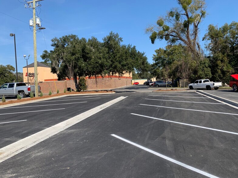 106 W General Screven Way, Hinesville, GA à vendre - Photo principale - Image 2 de 10