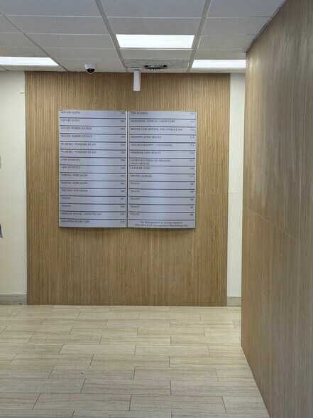 1499 Forest Hill Blvd, West Palm Beach, FL à louer - Photo du bâtiment - Image 3 de 6