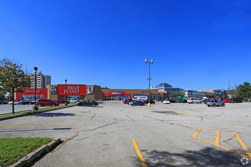 400 Bayfield St, Barrie, ON à louer - Photo du bâtiment - Image 2 de 7