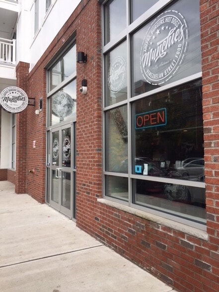 42-48 Norfolk St, Newark, NJ for lease - Building Photo - Image 3 of 10