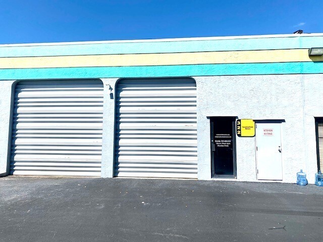 4990 SW 52nd St, Fort Lauderdale, FL à louer Photo intérieure- Image 1 de 4