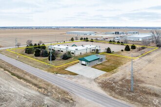 4725 Twin Rivers Rd, North Platte, NE - AERIAL  map view