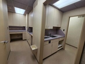 30201 Dequindre Rd, Madison Heights, MI for lease Interior Photo- Image 1 of 7