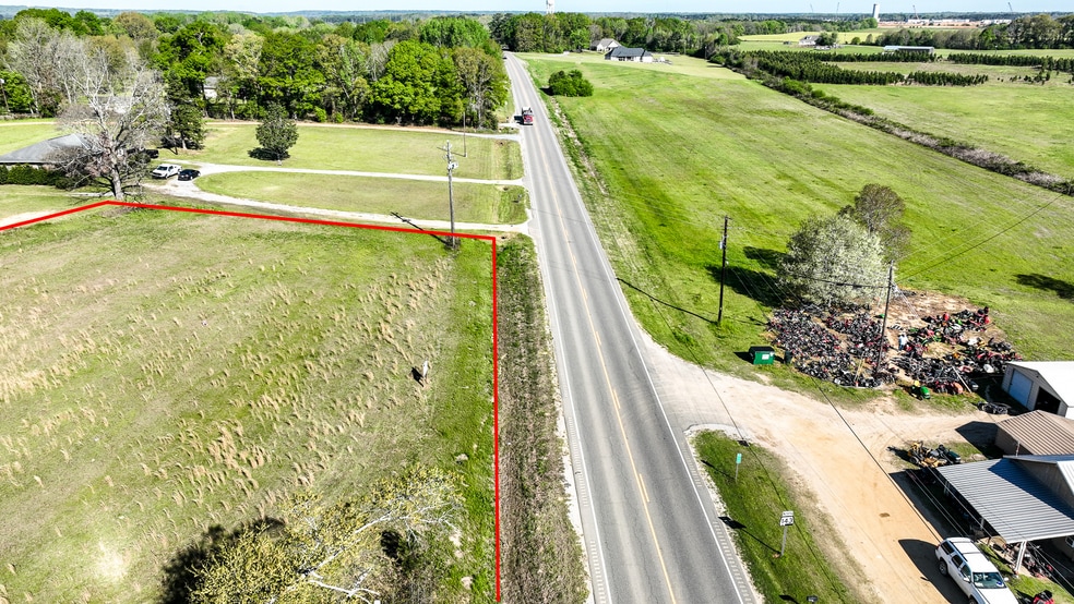 Alabama 143, Elmore, AL à vendre - Photo du bâtiment - Image 3 de 3