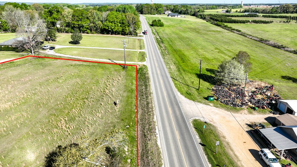 Alabama 143, Elmore, AL à vendre - Photo du bâtiment - Image 3 de 3