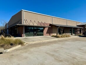 75 Miranda Lambert Way, Lindale, TX for lease Building Photo- Image 2 of 2
