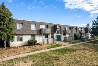 Plus de détails pour 3730 SW Plaza Dr, Topeka, KS - Multi-résidentiel à vendre