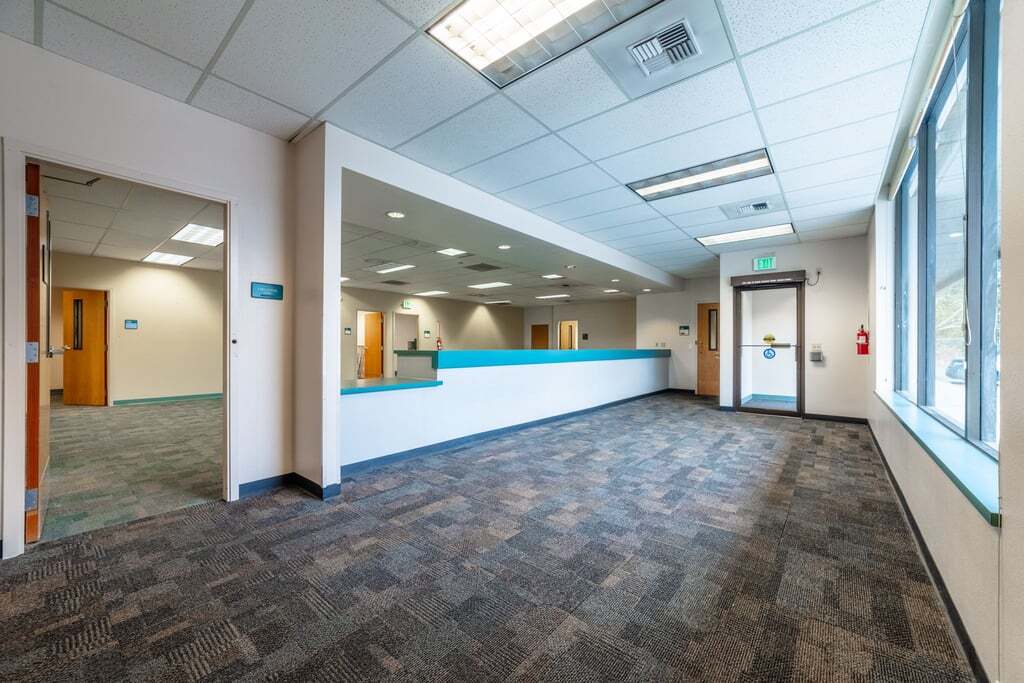 1605 E Front St, Port Angeles, WA à louer Photo intérieure- Image 1 de 8