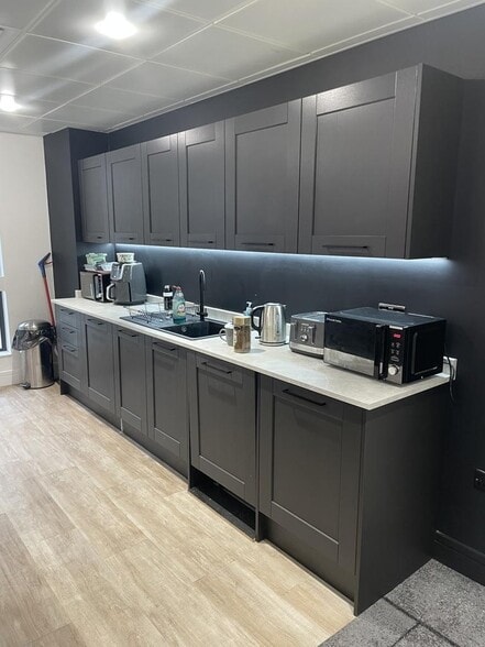 54 Hagley Rd, Birmingham for lease - Building Photo - Image 3 of 16