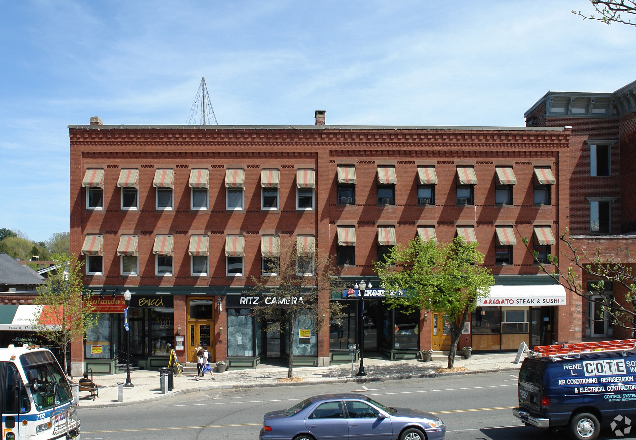 23-25 N Pleasant St, Amherst, MA for lease Primary Photo- Image 1 of 24