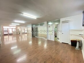 Carrer de Jovellanos, 93, Sabadell, Barcelona for lease Interior Photo- Image 2 of 9