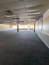 11212-11376 S Orange Blossom Trl, Orlando, FL à louer Photo intérieure- Image 2 de 3