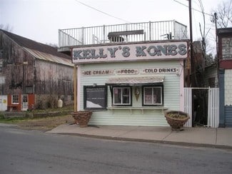 Plus de détails pour 2 Center St, Jeffersonville, NY - Commerce de détail à vendre