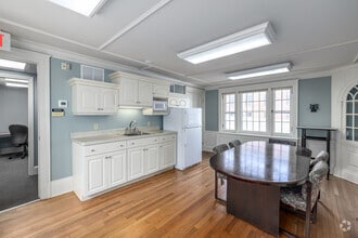109 Broad St, Middletown, CT for lease Interior Photo- Image 2 of 5