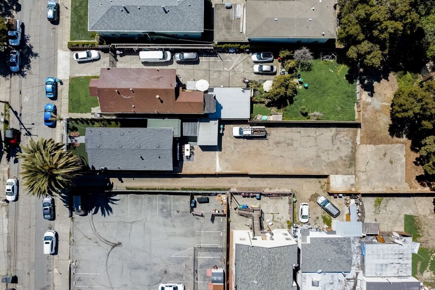 3435 Dimond Ave, Oakland, CA for sale - Aerial - Image 3 of 24