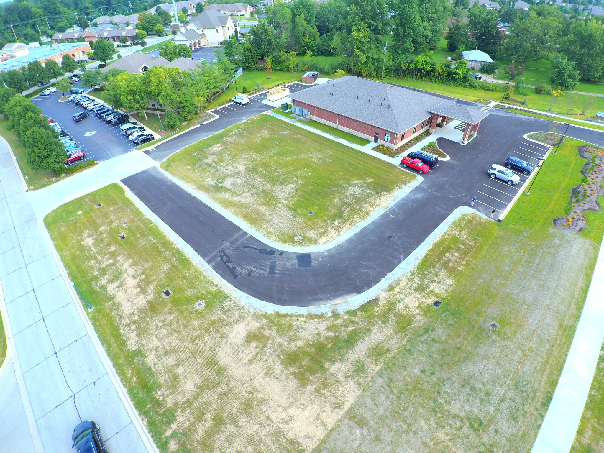 4251 E Johnstown Rd, Columbus, OH for lease Primary Photo- Image 1 of 3