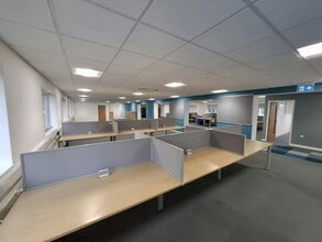 84A-92 London Rd, Manchester for lease Interior Photo- Image 2 of 2